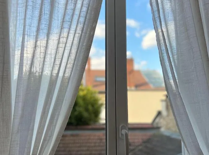 L'etoile Du Langevin 450m Avenue Champagne Lägenhet Épernay